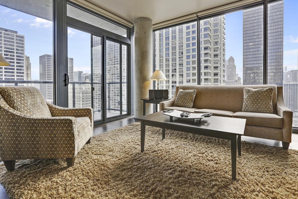 Aparthotel Bridgestreet At State And Grand Chicago Exterior foto